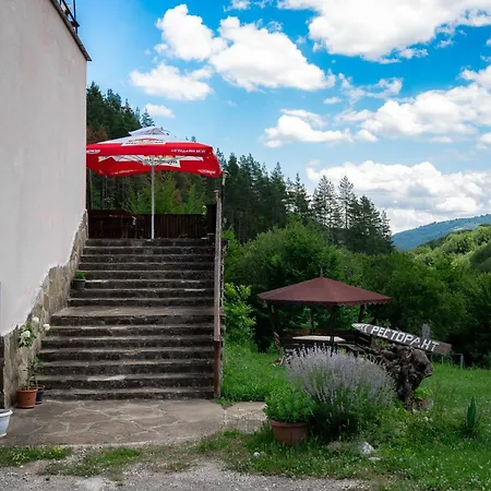 семеен изгрев Hotel Cziflik
